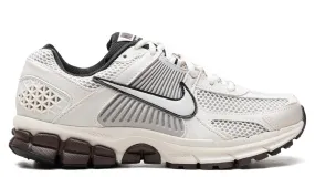 Dinner Look Nike Zoom Vomero 5 Phantom Light Iron Ore