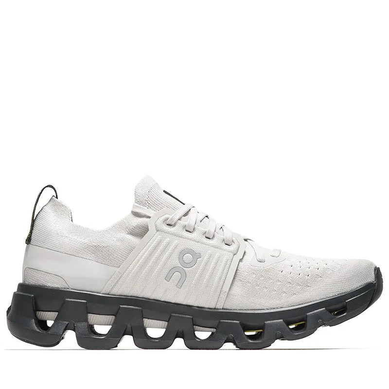 Functional Features Minimalist Style On Cloudswift 4 - Wolf/Black