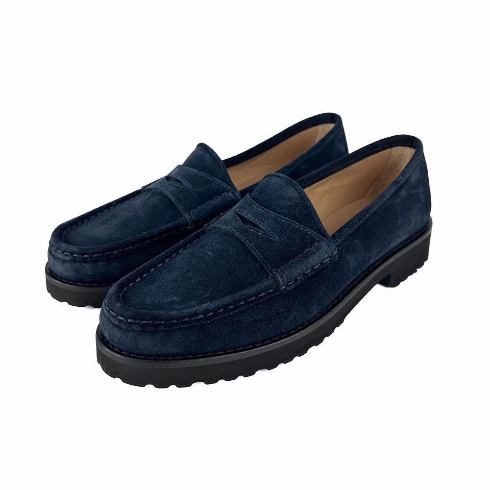 rubber Ann Mashburn - Lug Sole Loafer (Navy Suede)