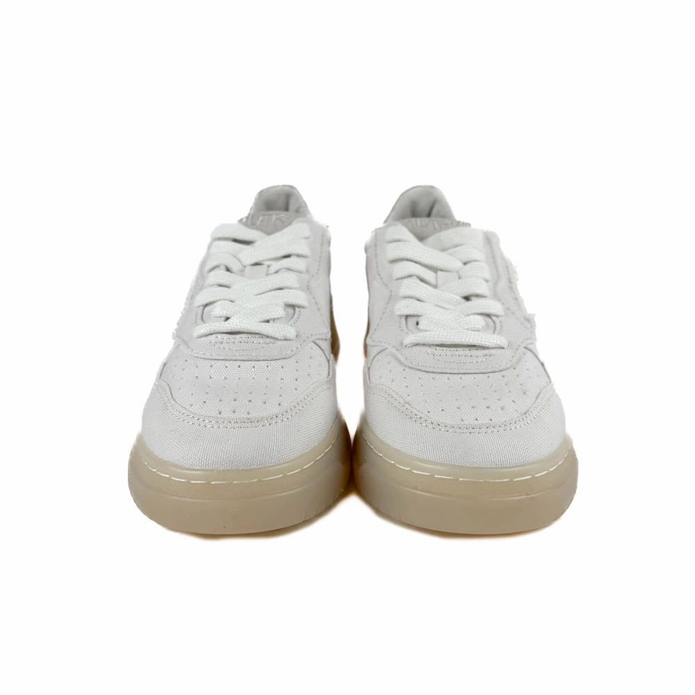 Autry - Medalist Low AULW CA15 (Canvas White) Adjustable Fit Motion Friendly