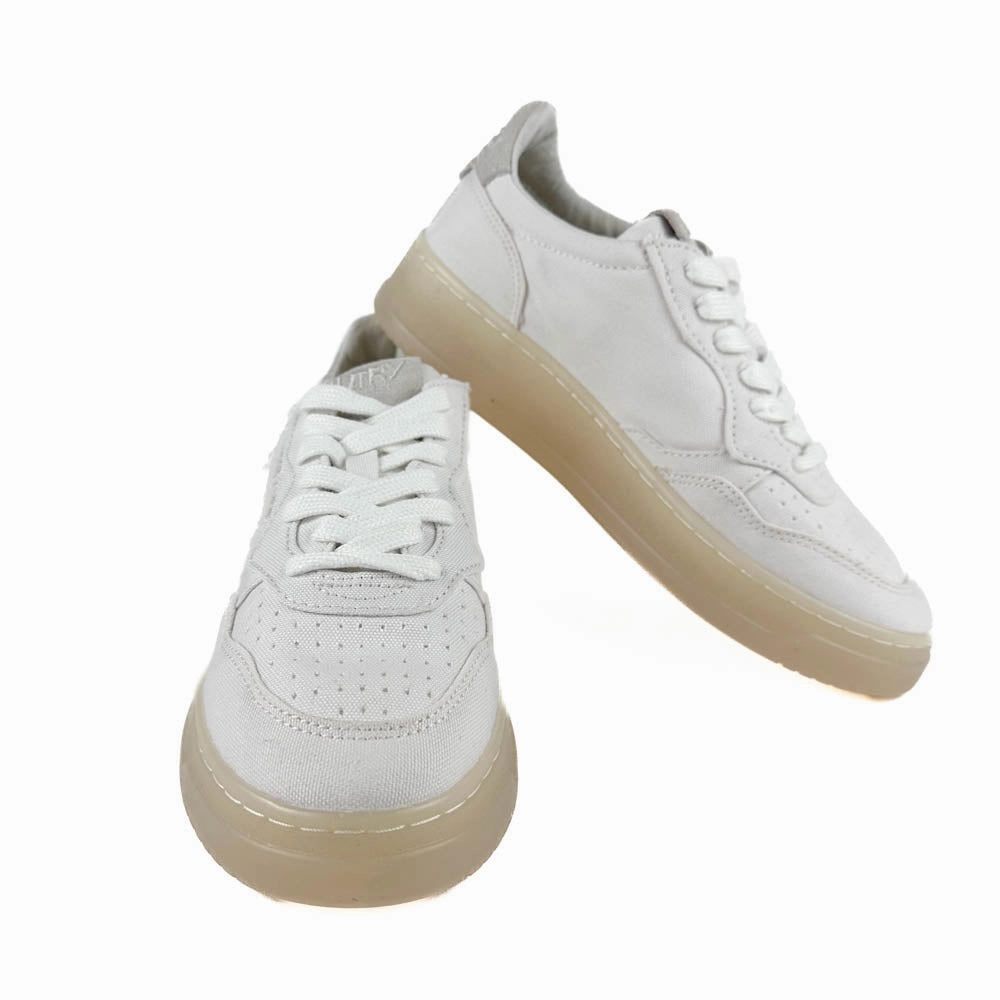 Autry - Medalist Low AULW CA15 (Canvas White) Slim performance Road Running