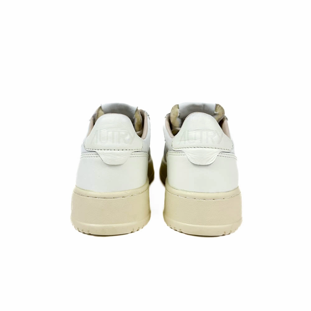 Autry - Medalist Low AULW GH01 (White/White) Footwear Essential