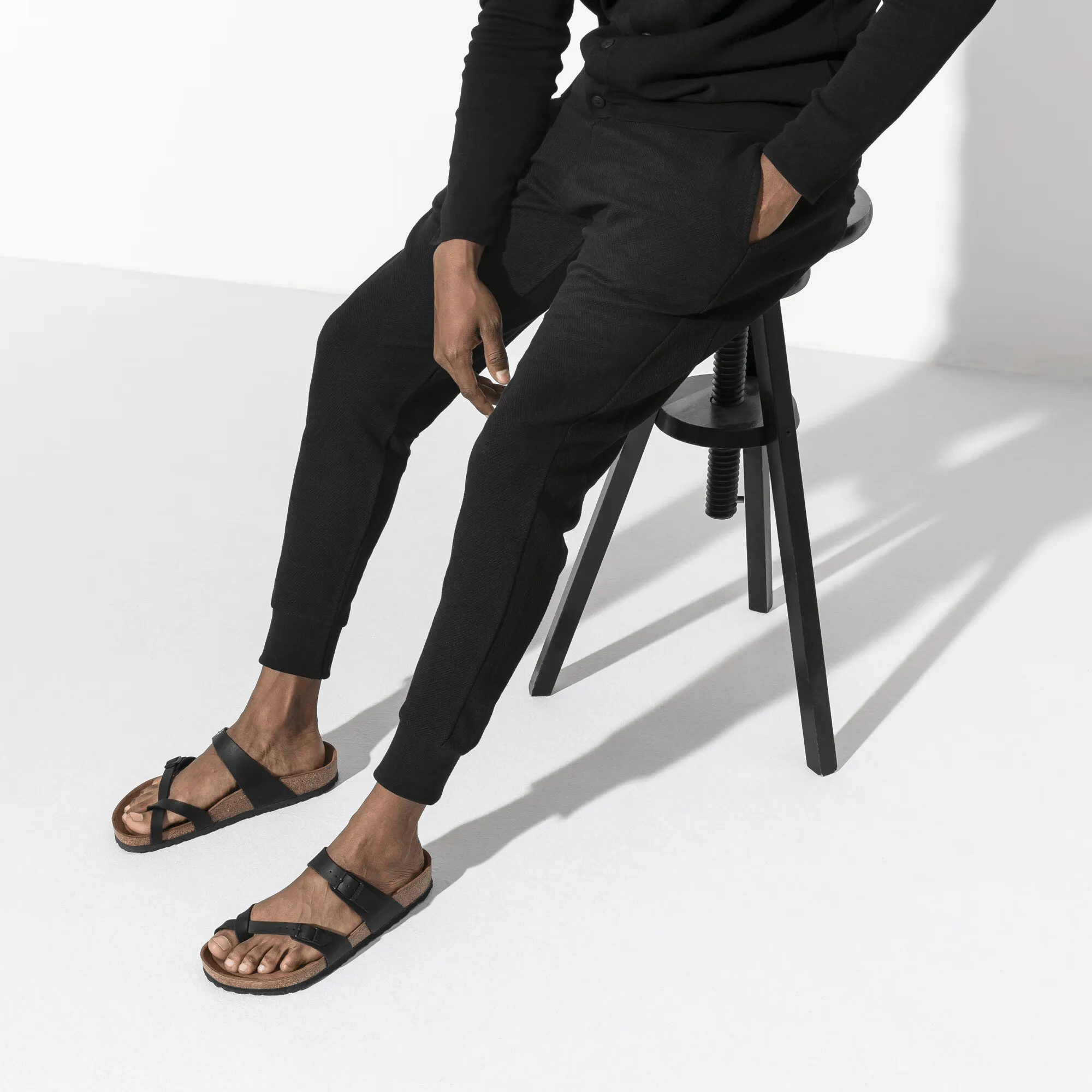 Comfortable beach sandals BIRKENSTOCK WOMENS MAYARI BIRKOFLOR - BLACK