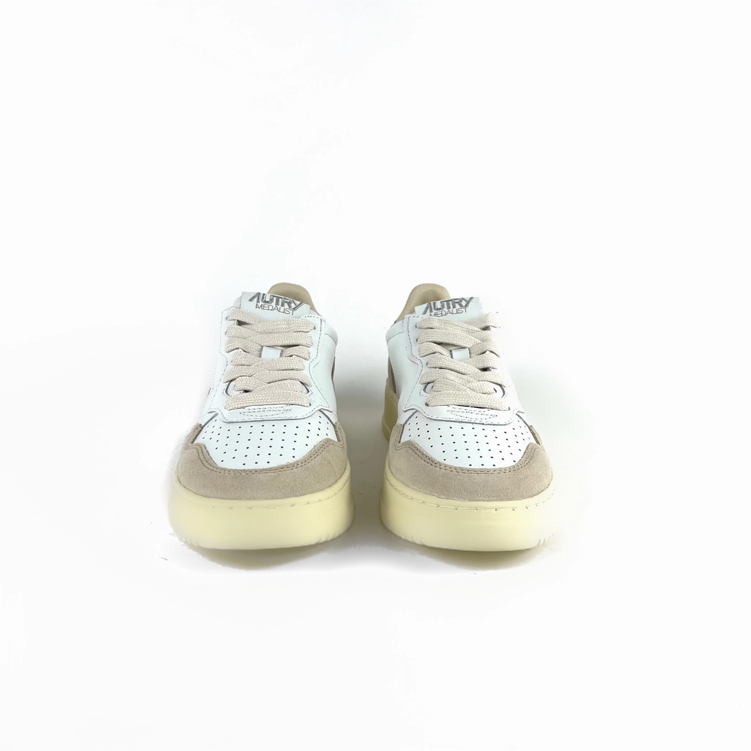 Autry - Medalist Low AULW LS55 (White/Azure/Suede Beige) Cool Mesh Enhanced comfort