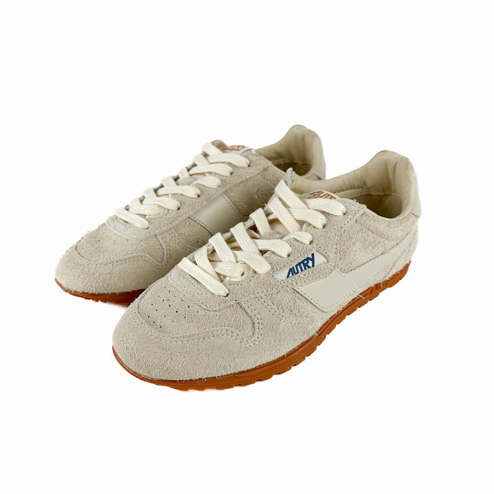 running for family bonding dirt running shoes Autry - Windspin Low WSLW UA05 (Biscuit)