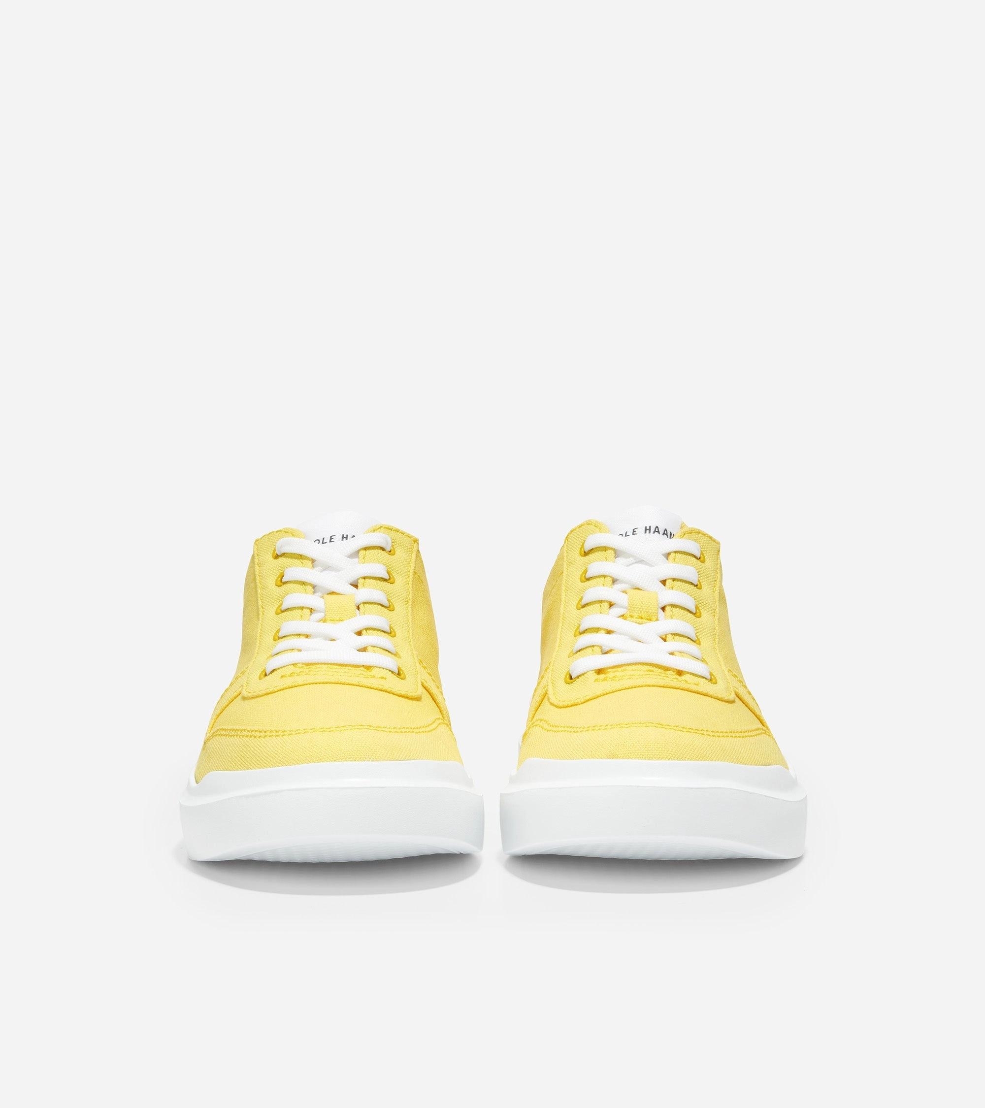 anatomical shoe shape court players' shoes GrandPr? Rally Canvas Court Sneaker