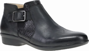 Quarter turn view Women's Dansko Footwear style name Carolyn in color BLK BRN CA. Sku: 10510020200