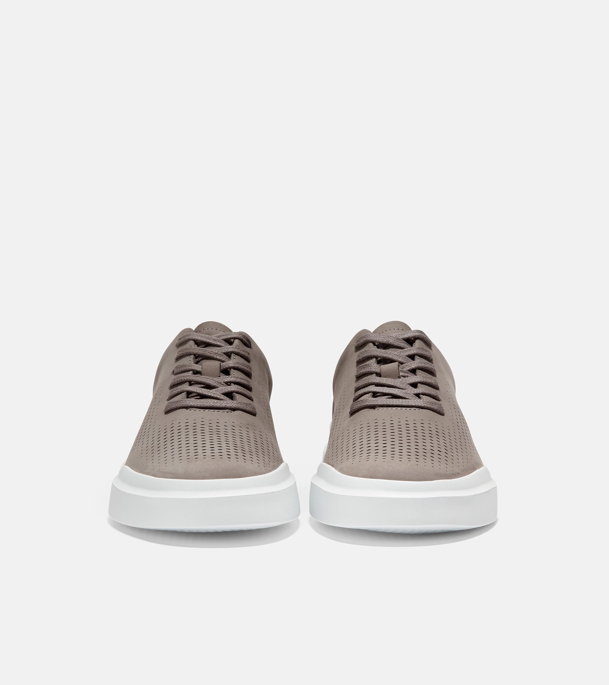 GrandPr? Rally Laser Cut Sneaker rugby - field running shoes