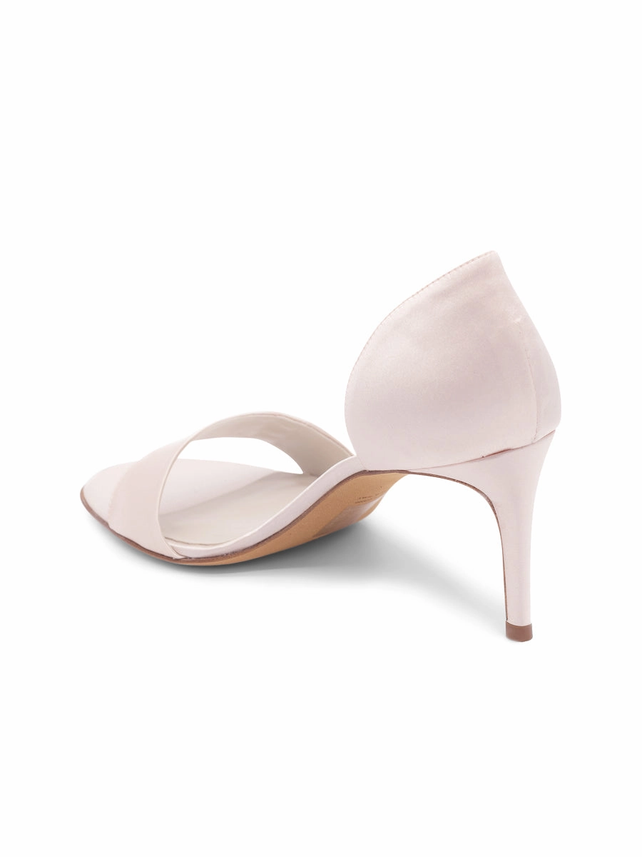 Ciara d'Orsay Pump Iconic Comfort Refined Finish