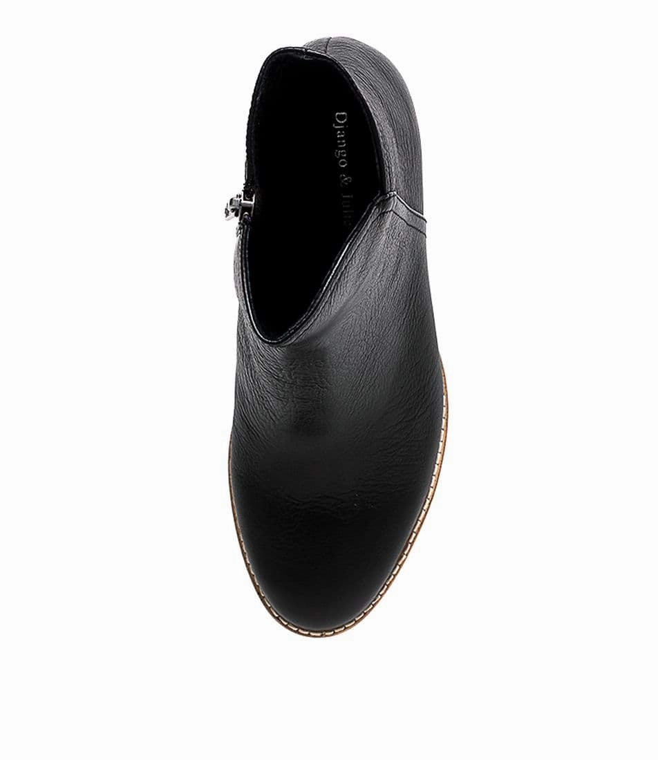 Mockas Lined interior Mesh Upper