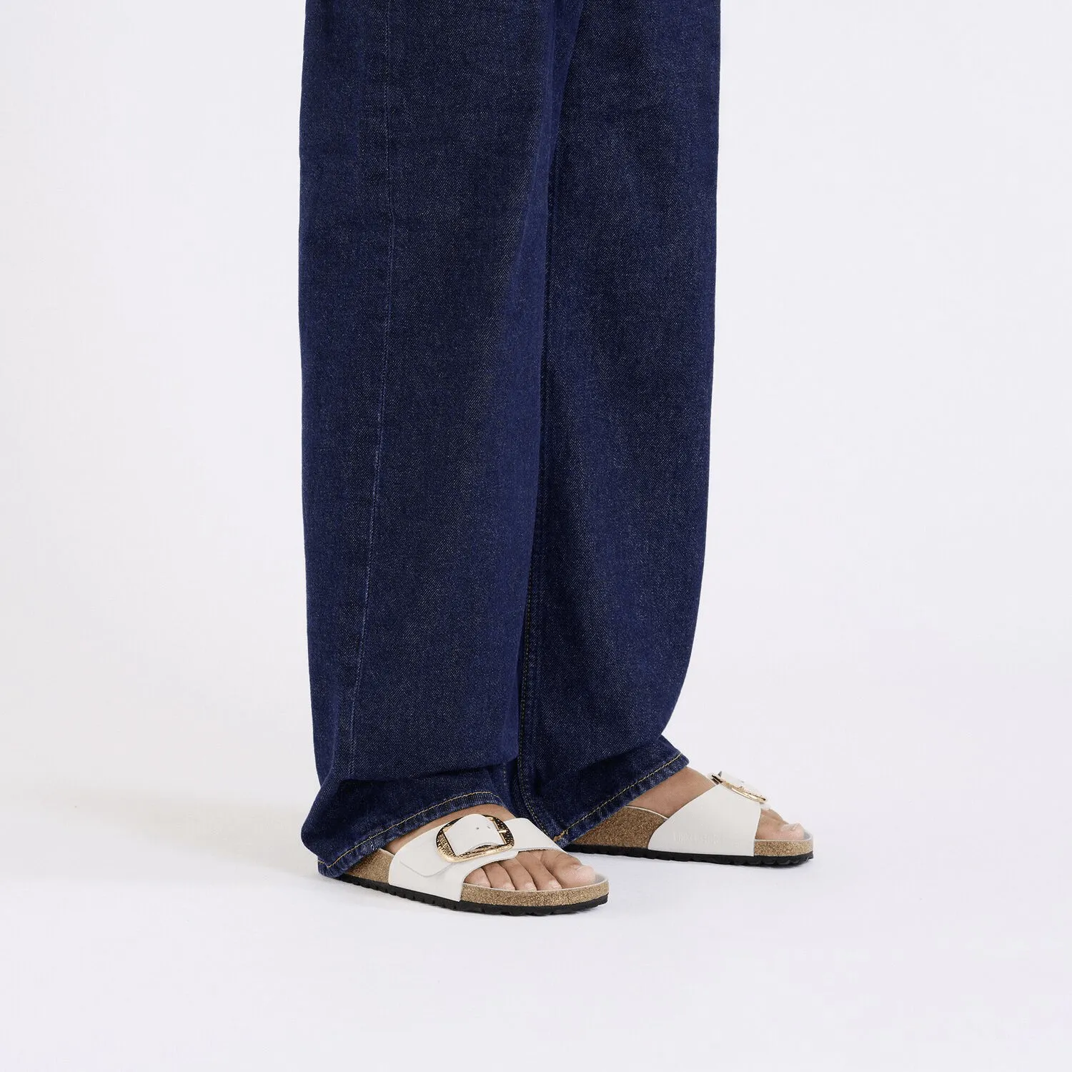 Madrid Hammered Big Buckle | High-Shine Patent Leather | Antique White Gift Easy