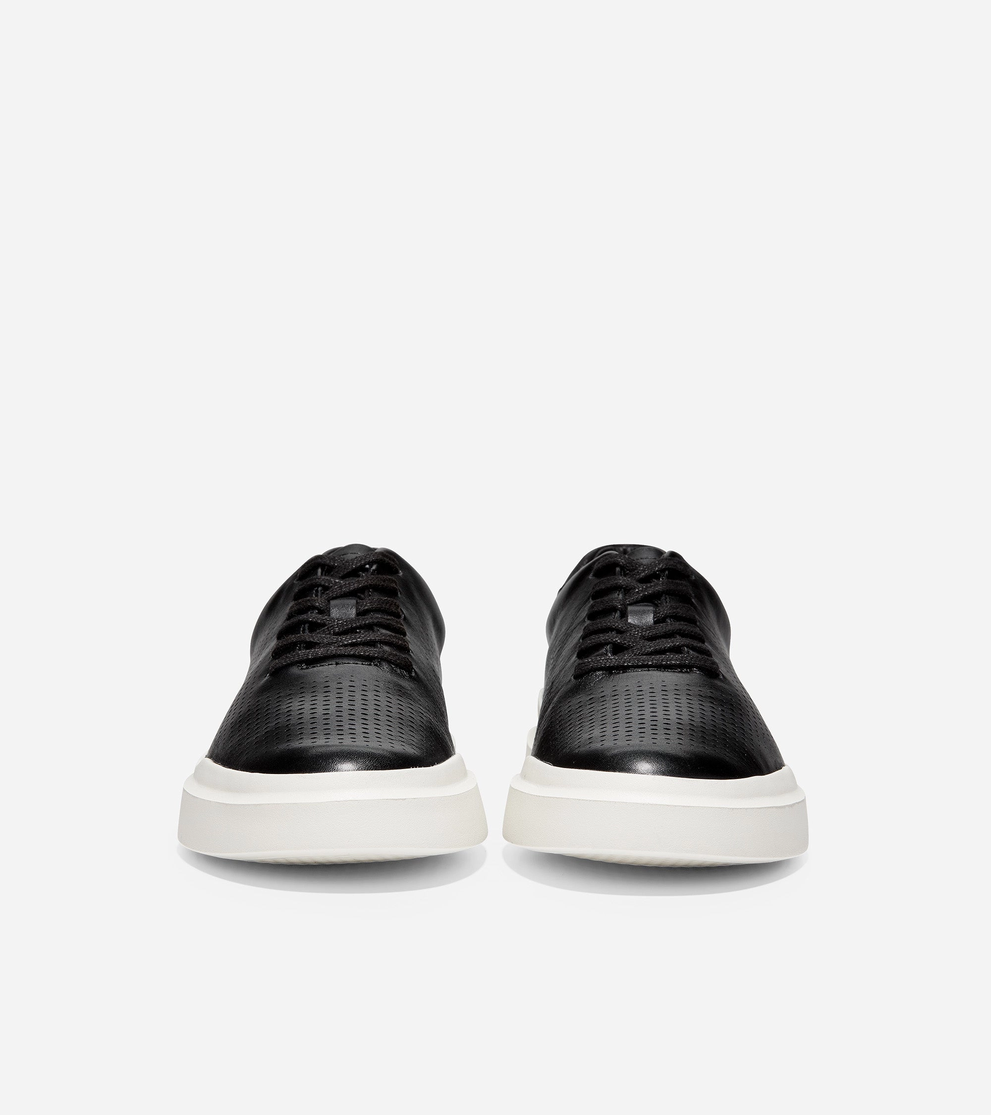 Supportive shock absorption Ultra-soft comfort GrandPr? Rally Laser Cut Sneaker