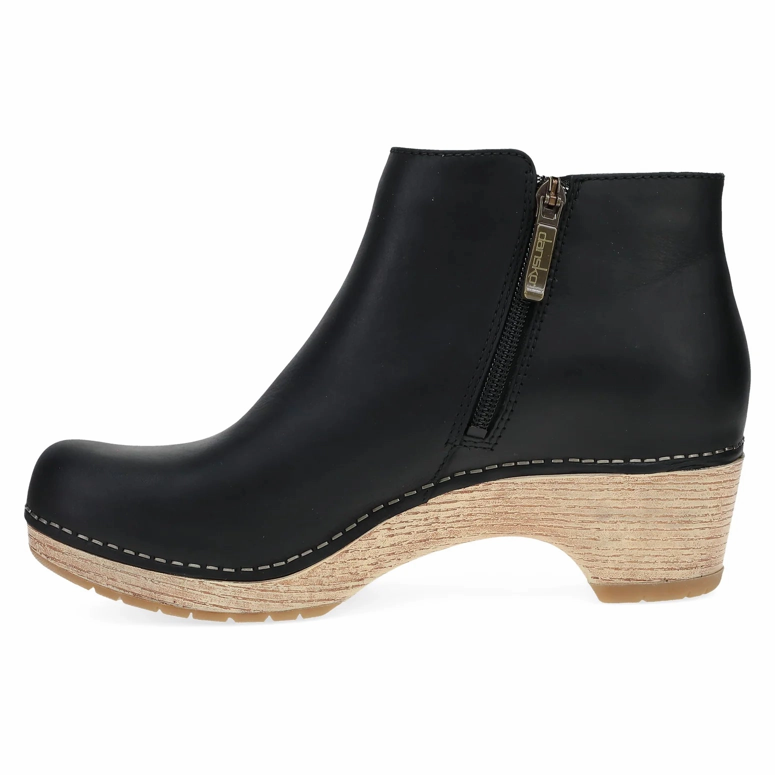 DANSKO WOMENS LIZANNE - BLACK OILED Cushioned Footbed sweat-wicking