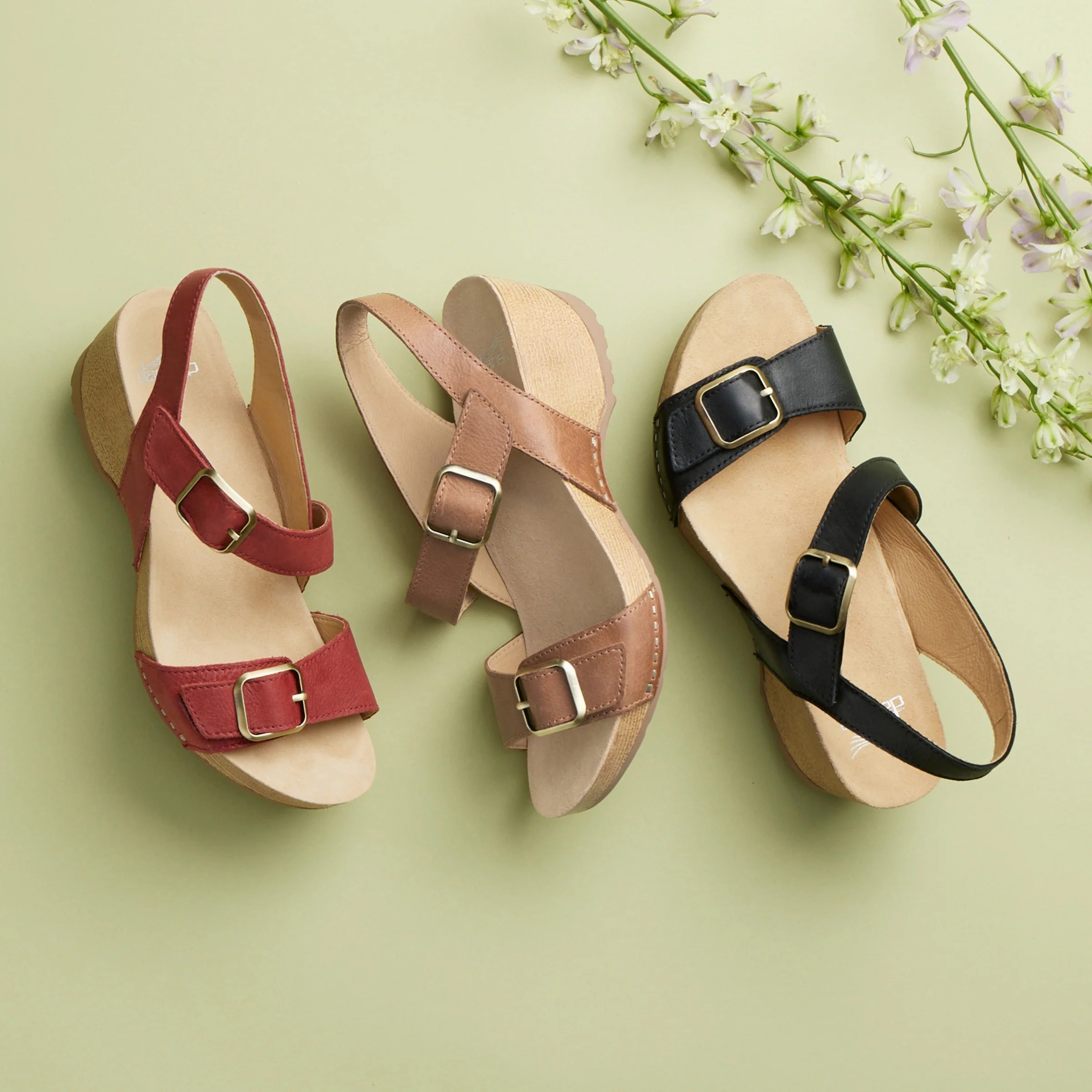 DANSKO WOMENS TRINITY - BLACK BURNISHED Warm Feel