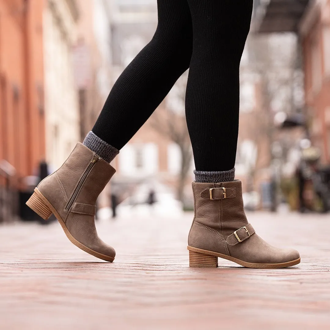 King Walk Delphine | Waterproof | Nubuck | Stone