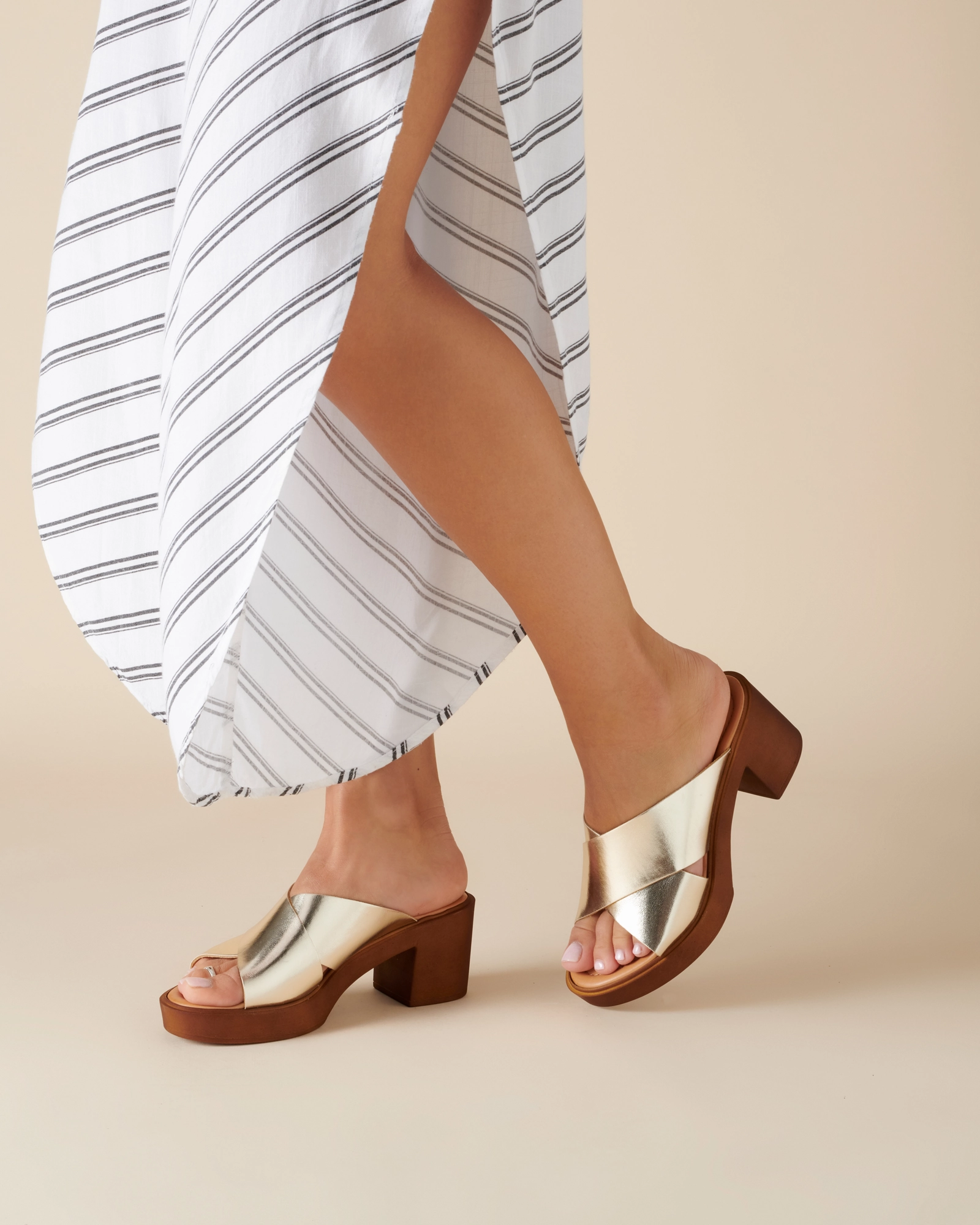 Fashion Forward Valle Gold