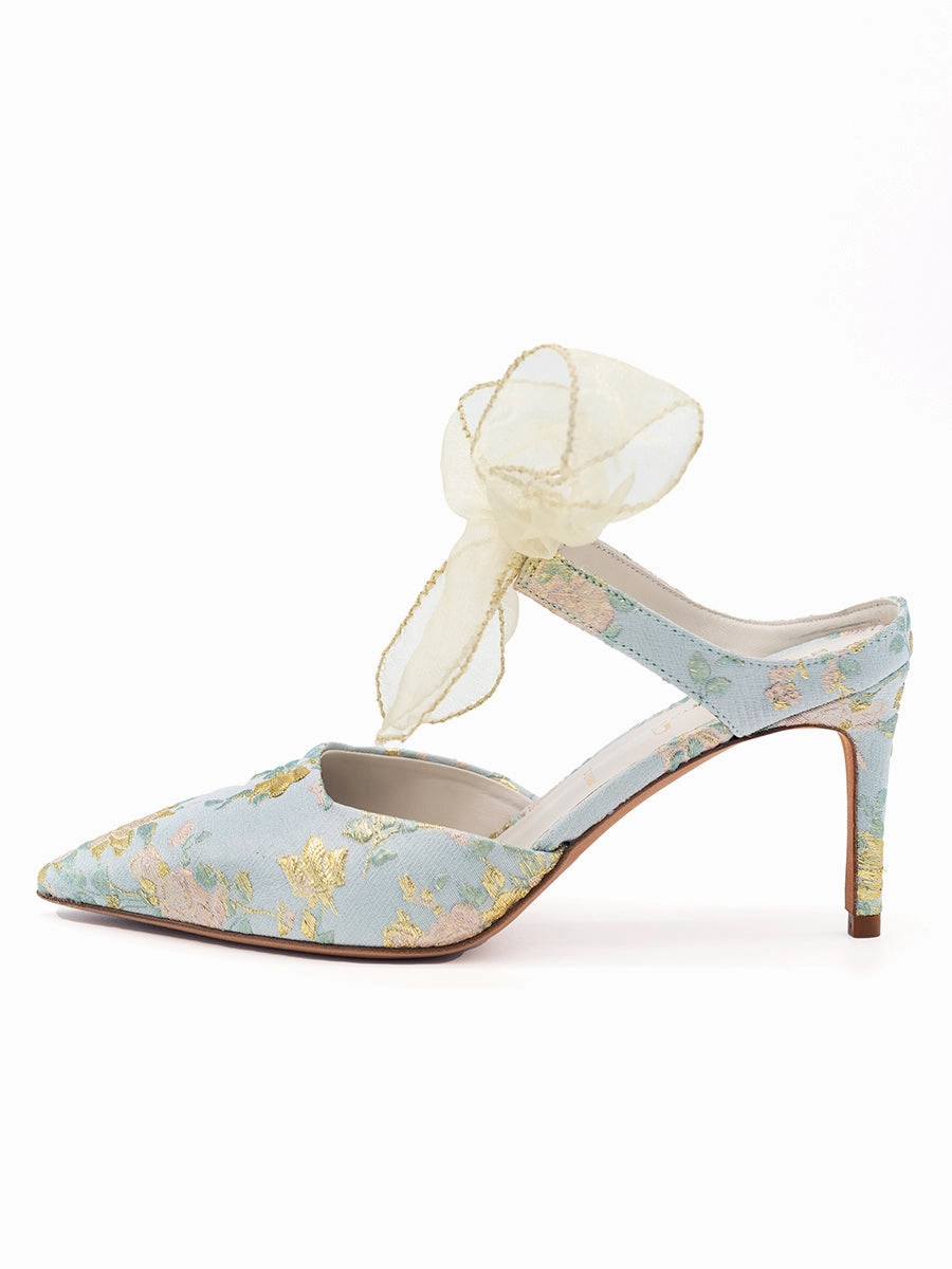 Smart Design Elvie Pointed Toe Pump Brocade