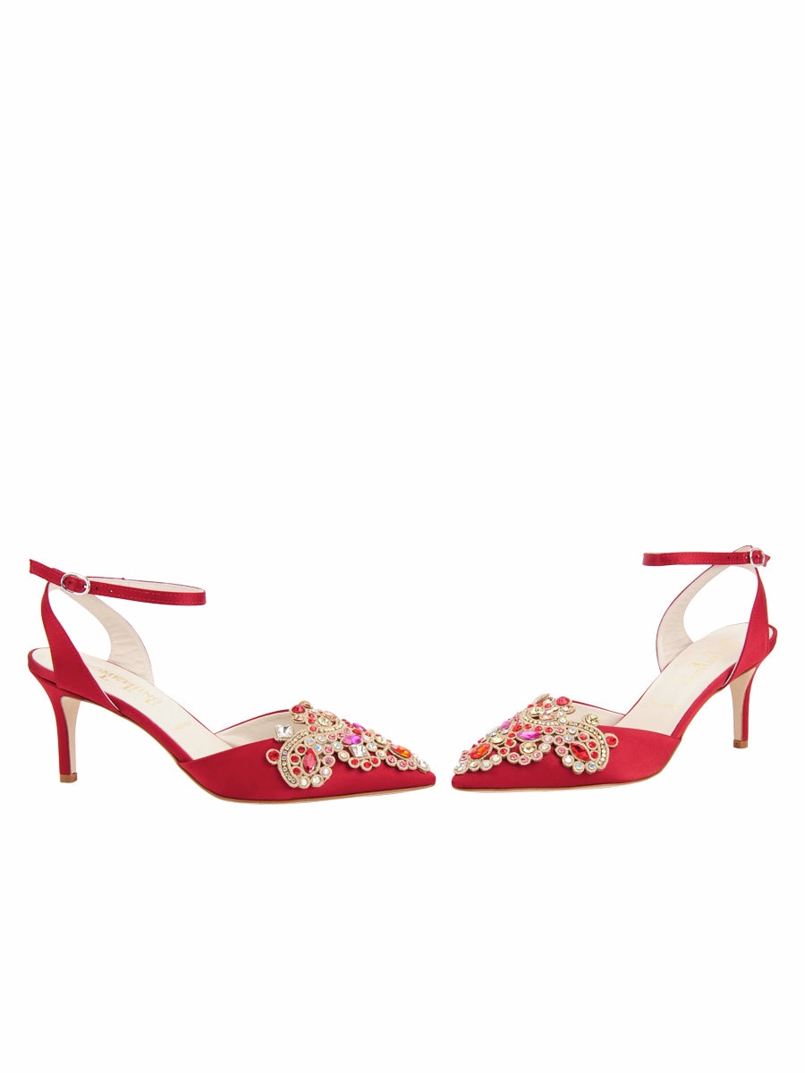 Emmie Pointed Toe Pump Statement Design