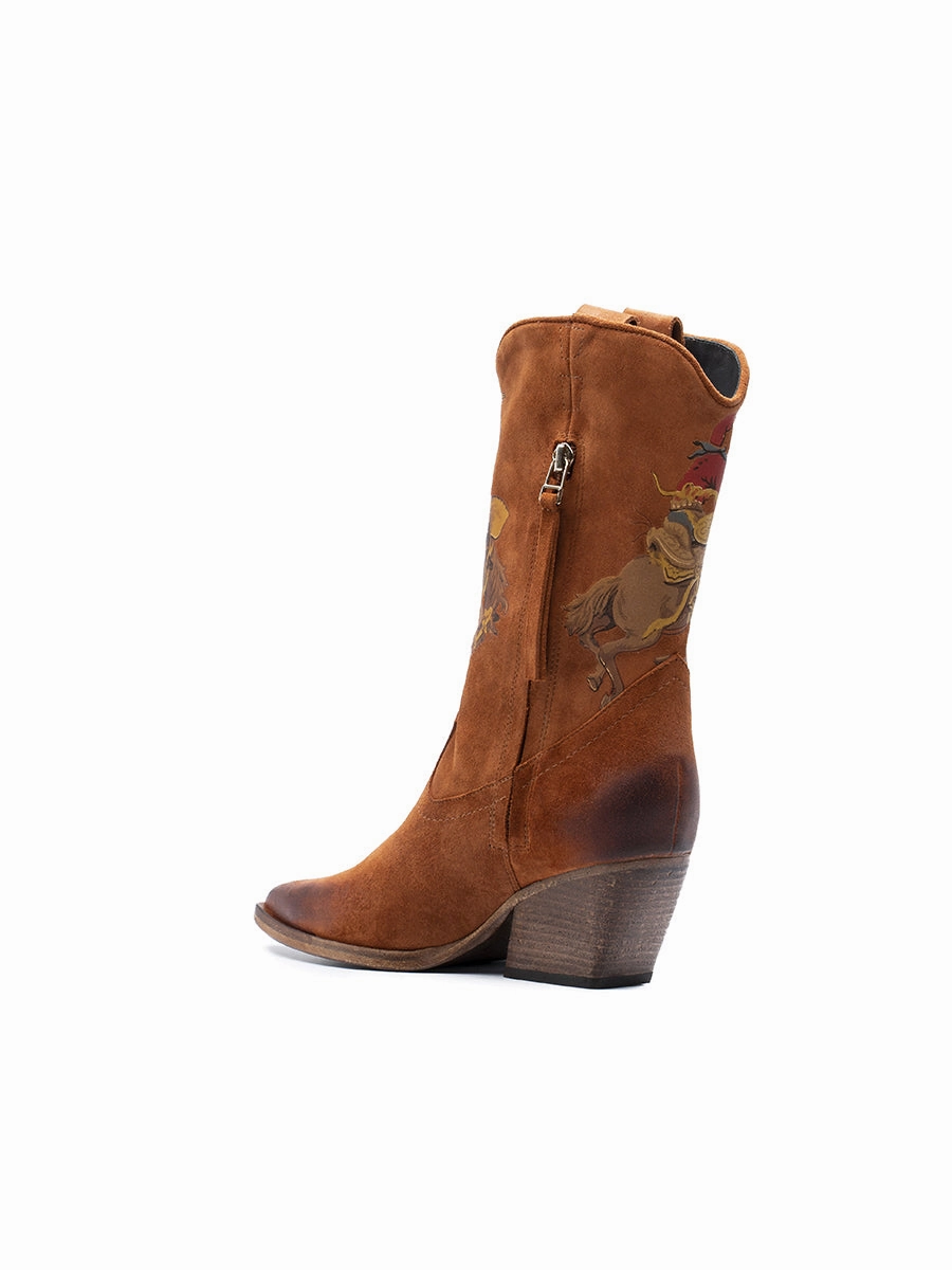 Pose Spark Holiday look Giddy Up