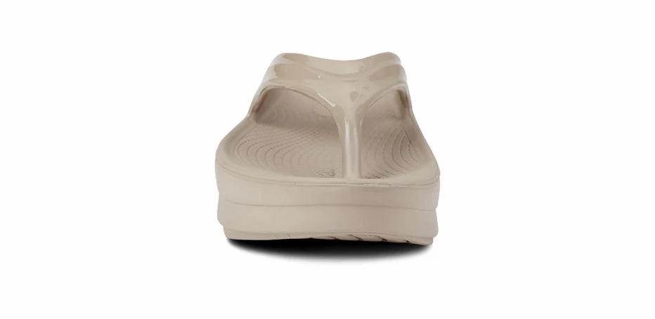 OOFOS 1410 OOMEGA - NOMAD Fashionable Beach Footwear