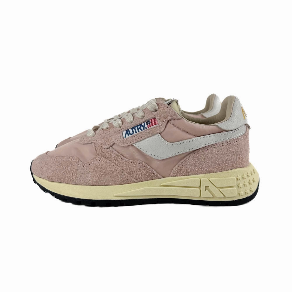 Comfortable Design Seamless Fit Autry - Reelwind Low Sneaker WWLW NC18 (White/Powder)