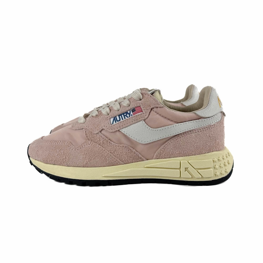 Comfortable Design Seamless Fit Autry - Reelwind Low Sneaker WWLW NC18 (White/Powder)