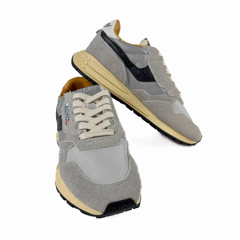 Autry - Reelwind Low Sneakers (Sand Suede/Reflective Nylon) Dual Tone Breathable wear