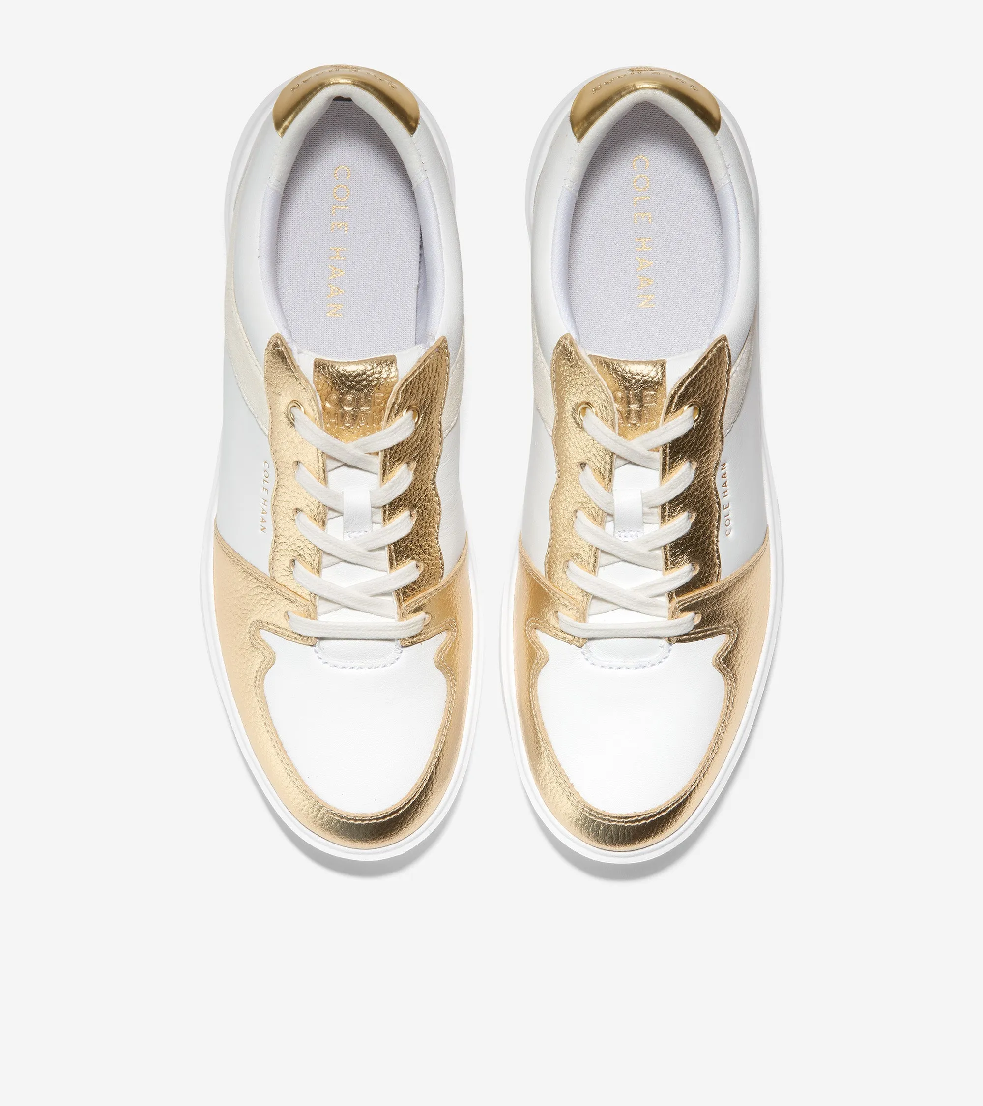 Grand Crosscourt Modern Sneaker rainy - day running option Social Sharing