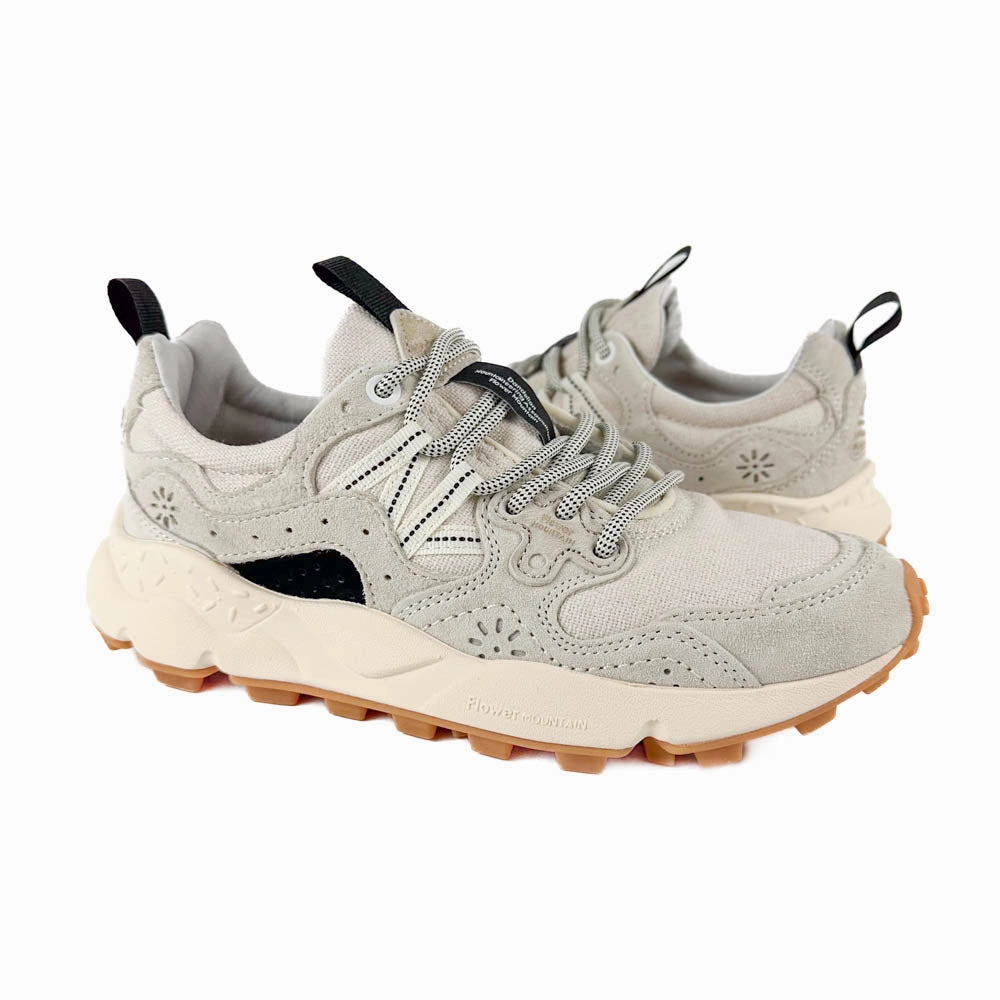 street-ready Flower Mountain - Yamano 3 Uni Sneaker (Beige)