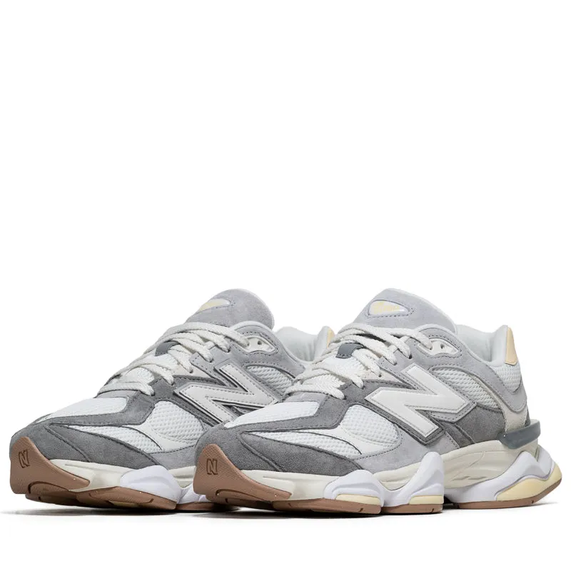 New Balance 9060 - Slate Grey/Calcium narrow - toe shoes