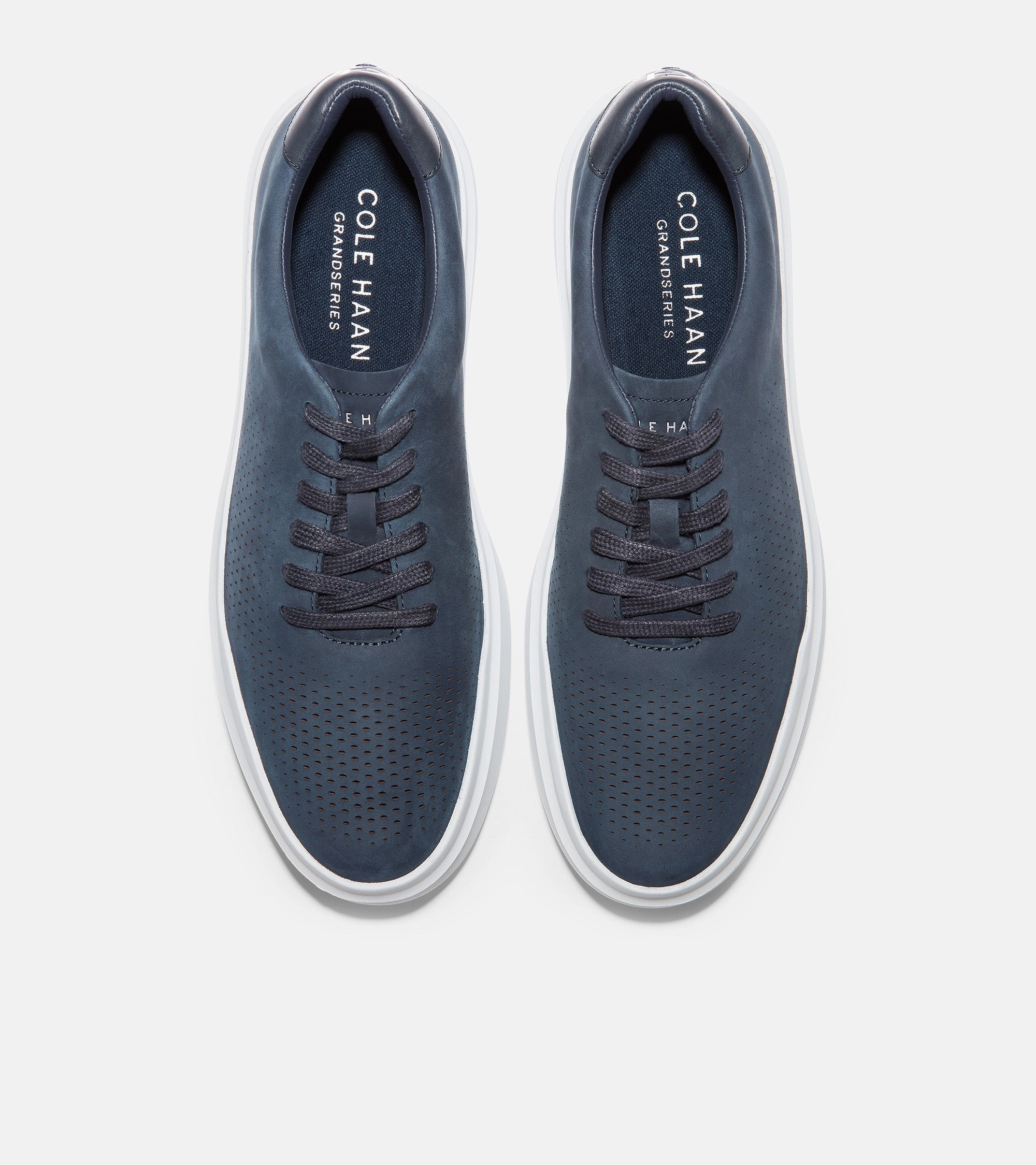 narrow widths pom - pom - decorated running shoes GrandPr? Rally Laser Cut Sneaker