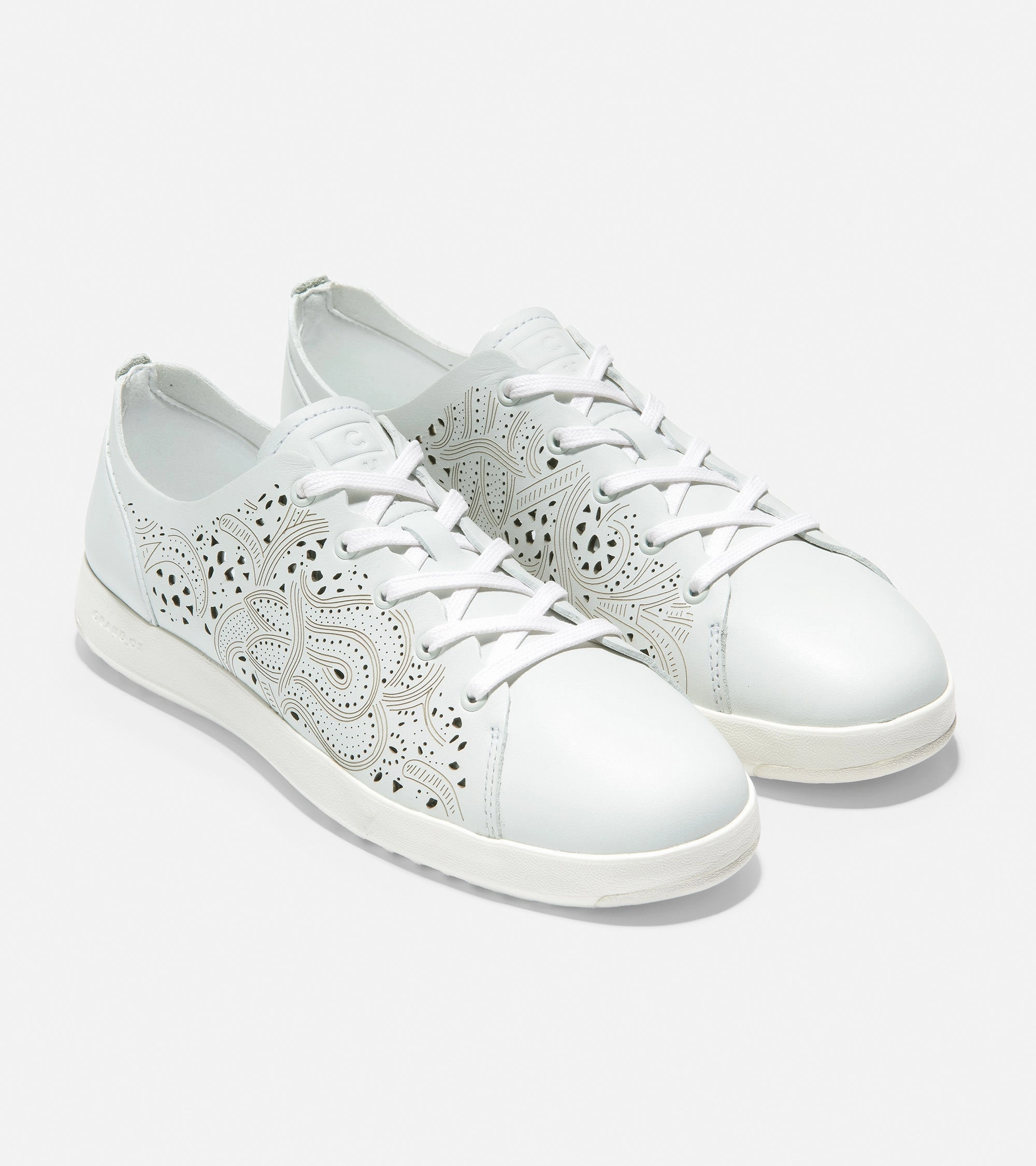 running in windy weather shoes GrandPr? Tennis Laser Cut Sneaker