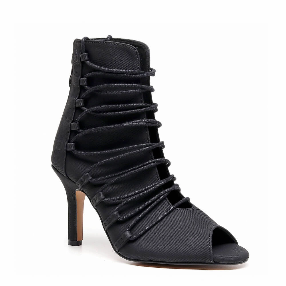 Karla Wide Fit Airport Look Graduate