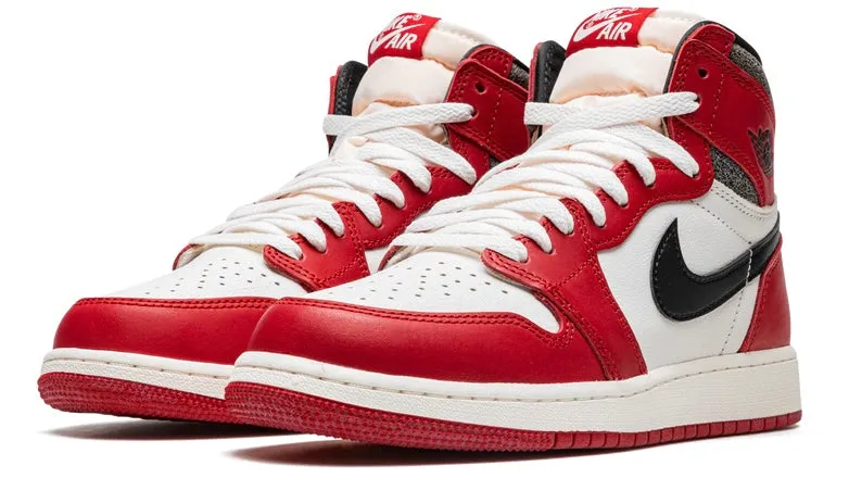 World Walk Commute Light Jordan 1 Retro High OG Chicago Lost and Found (GS)