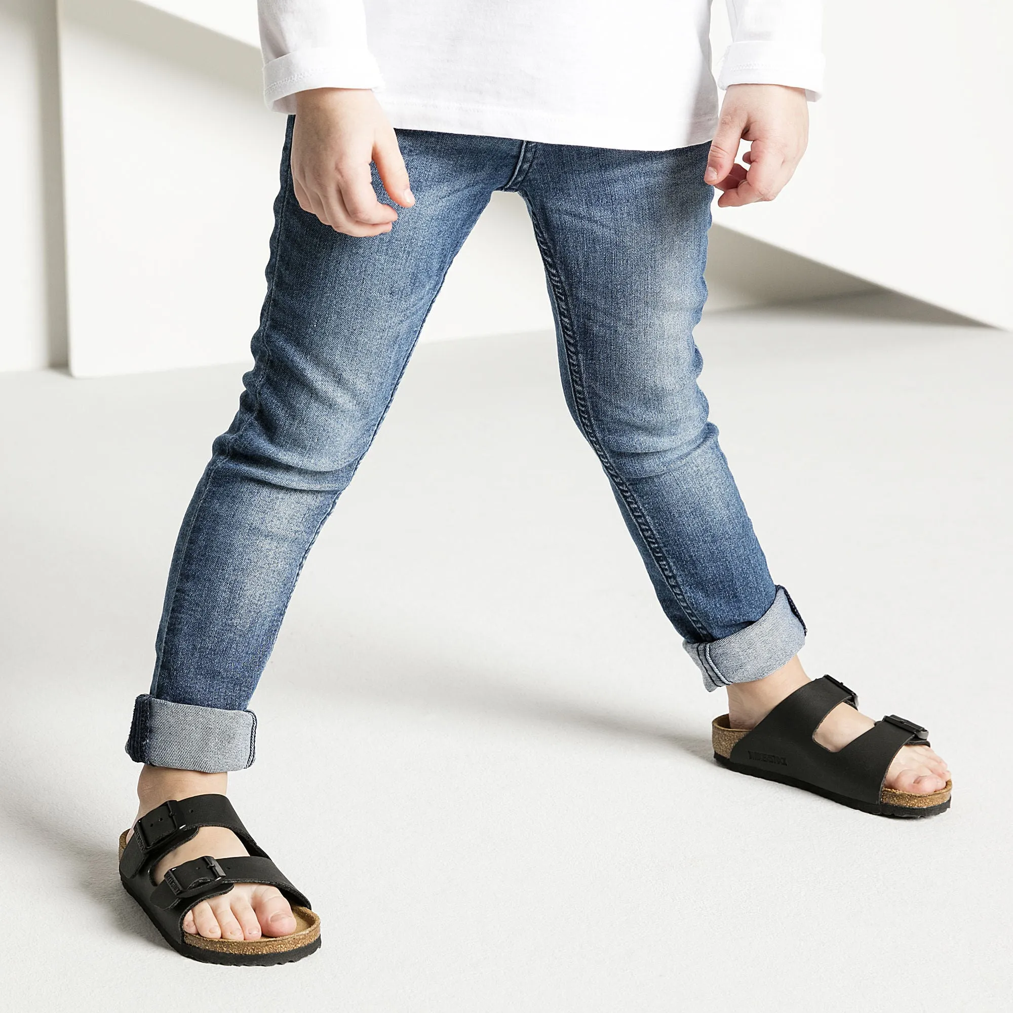 Daily Wear Chic Vacation Sandals Kids Arizona : Black