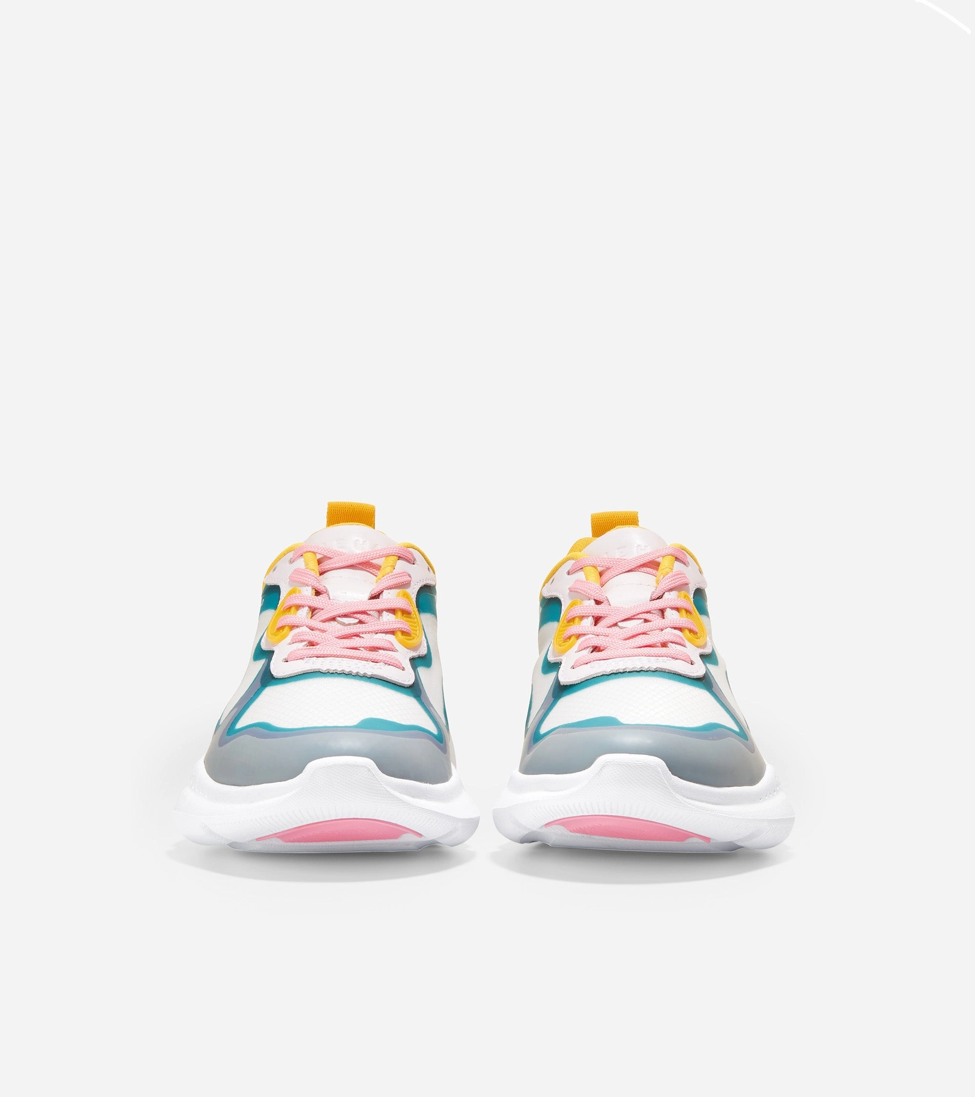 ZER?GRAND Radiant Sneaker Flexible Design