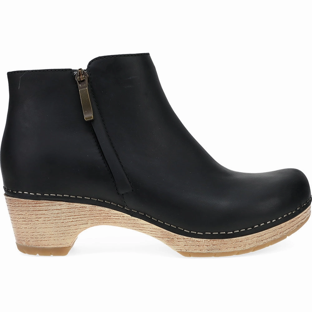 Outdoor Essentials Lizanne