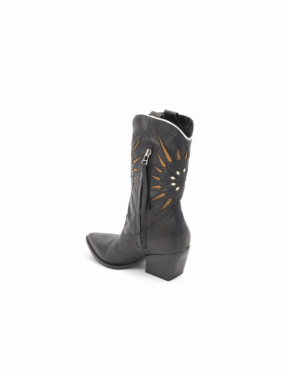 Mae Tiger Mark Supportive Build