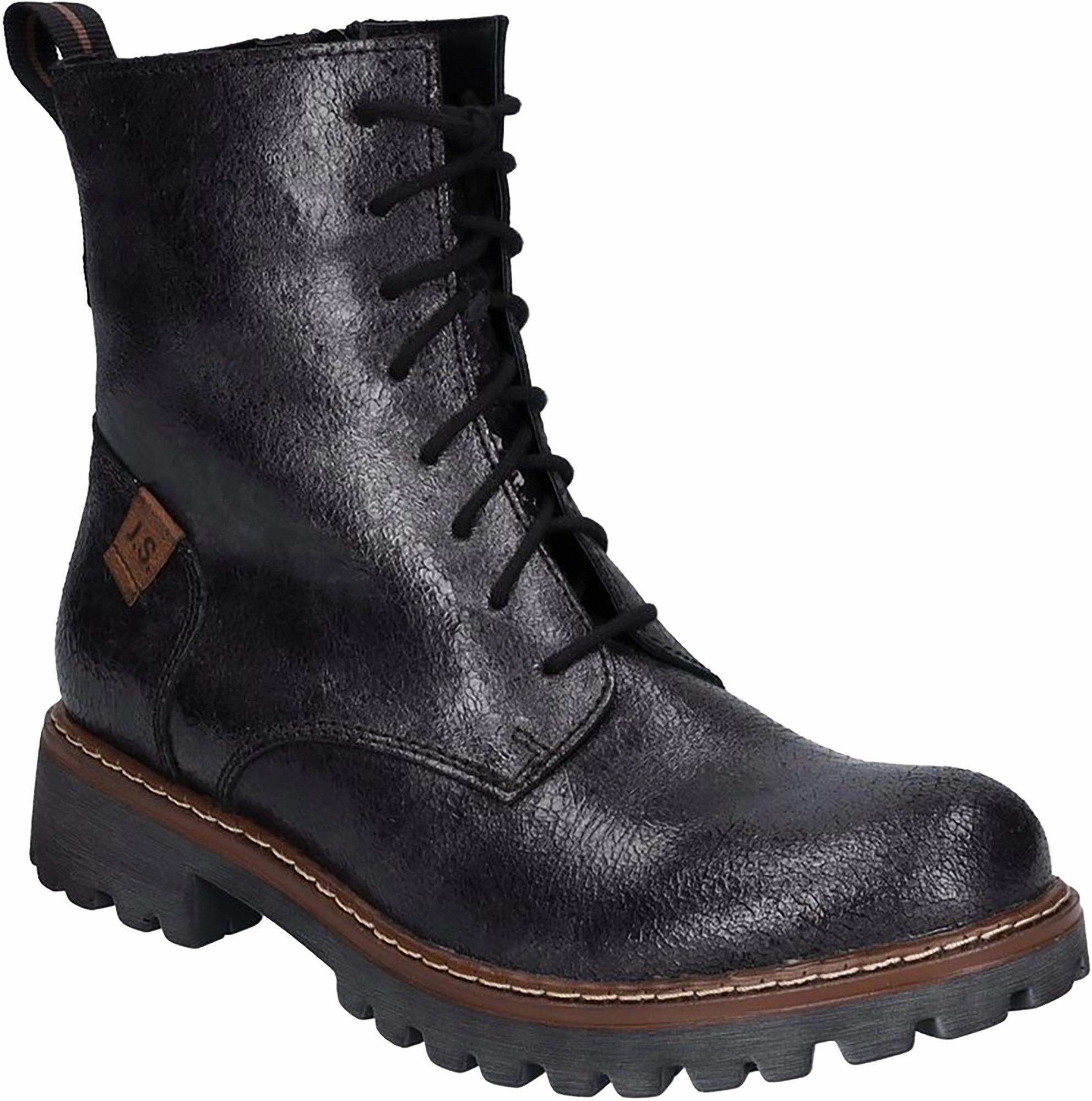 Marta 02 Moisture wicking Sleek Profile