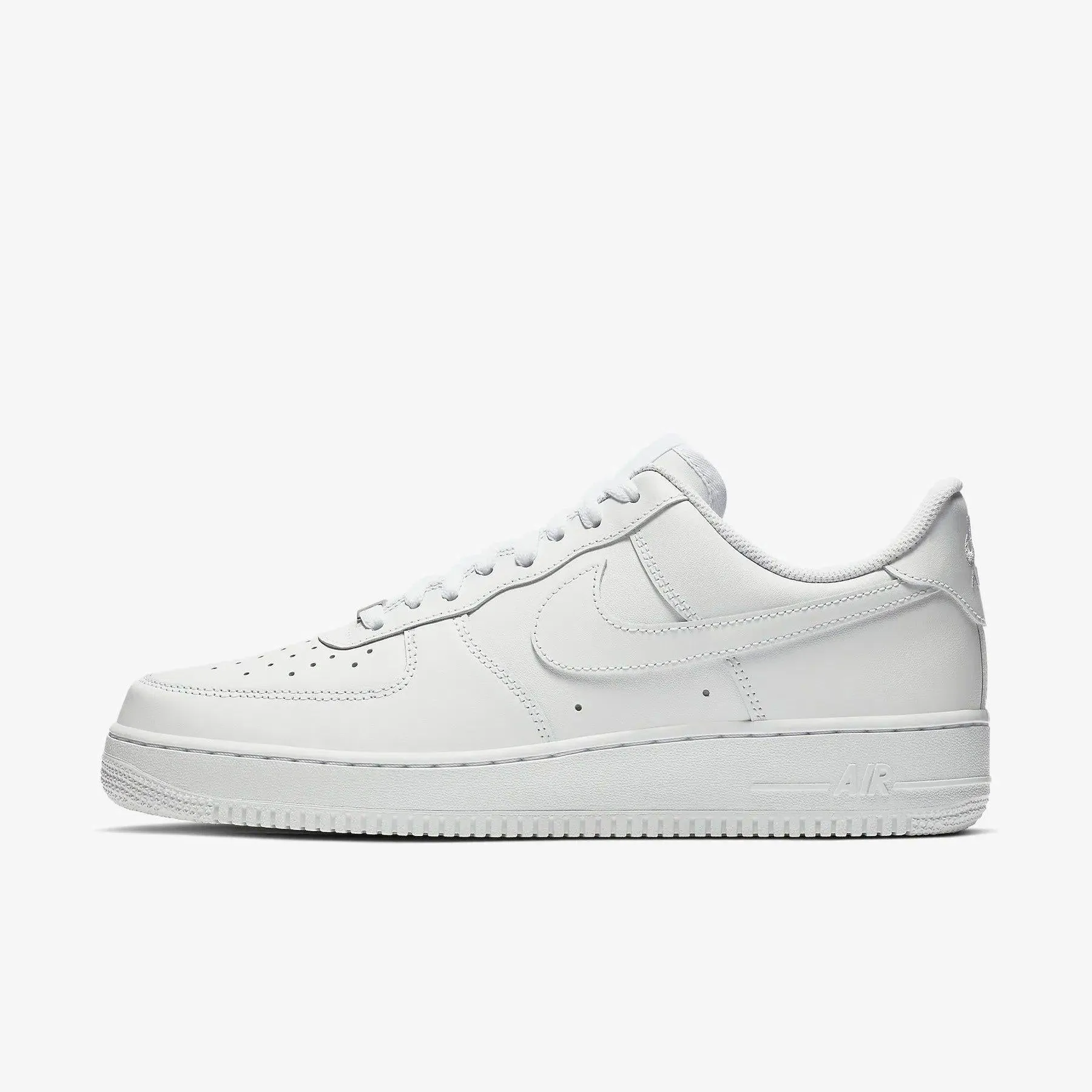 OdorResistant synthetic leather shoe feature Breathable Sockliner (Men's) Nike Air Force 1 Low '07 'Triple White' (2020) CW2288-111