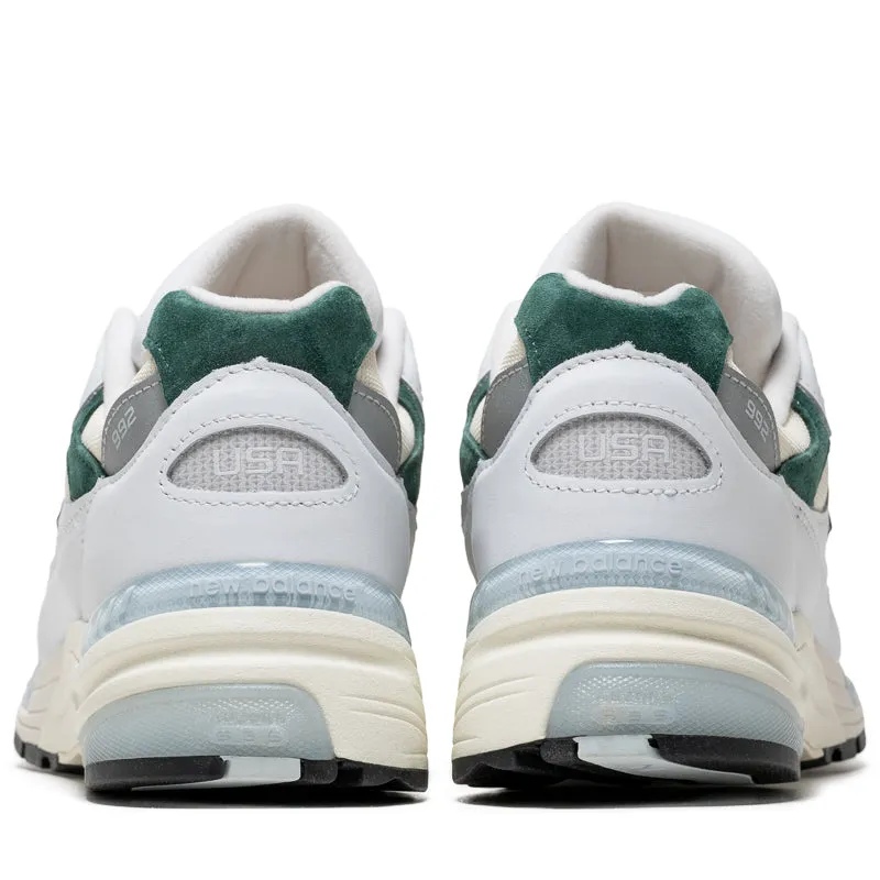 New Balance Made In USA 992 - White/Marsh Green fashion - forward shoe intention
