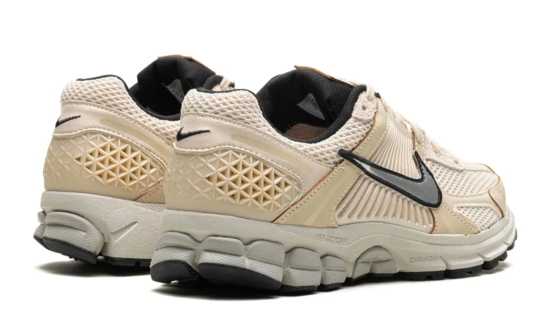 Nike Zoom Vomero 5 Pearl White Chrome (Women's) Durable Build Trail Running Spanish Bold