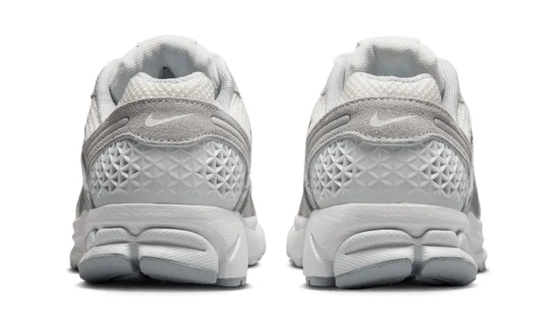 Nike Zoom Vomero 5 Pure Platinum Grey (Women's) Body Balance