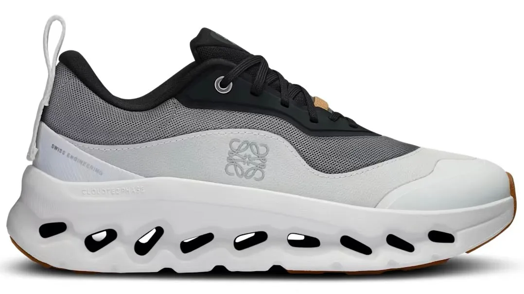 Date night Shock Absorbing On Running Cloudtilt 2 LOEWE Black White (Women??s)