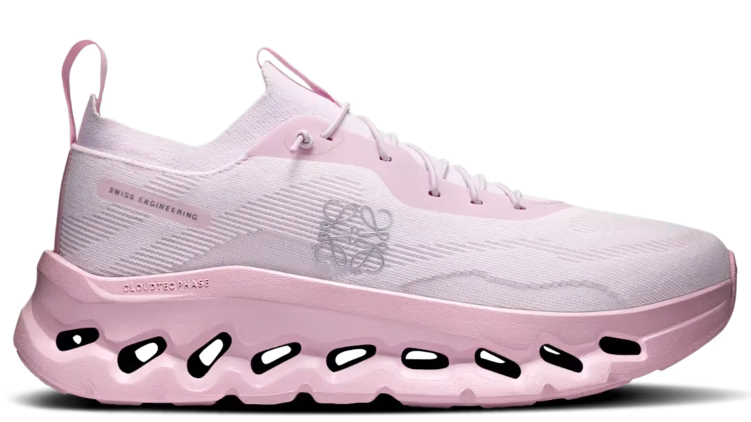 Wide fit On Running Cloudtilt Loewe Pale Pink (Unisex)