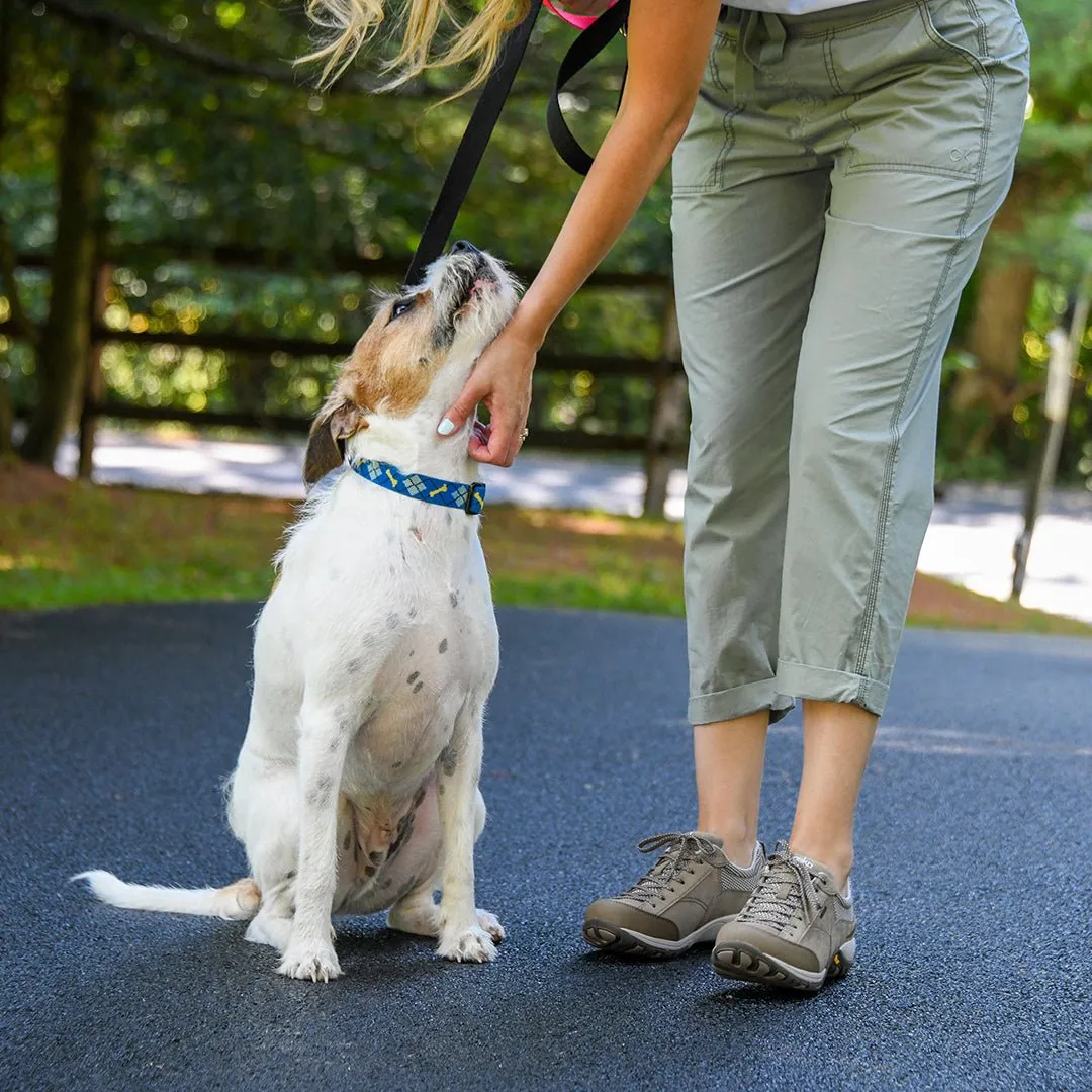 Modern Edge Paisley | Waterproof | Suede | Walnut