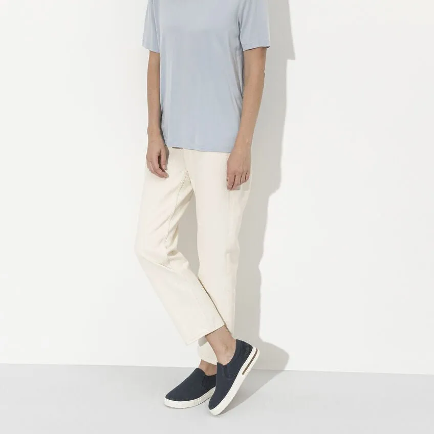 Oswego | Canvas | Navy Clean Step