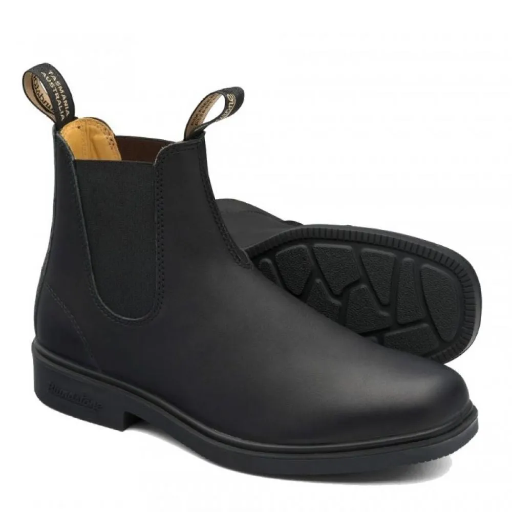 Blundstone Dress 068 in Black Canvas Material Comfort Stretch High Lift