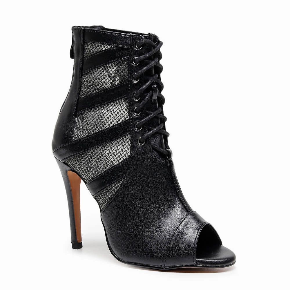 Funky Flair Bett - Black Vegan Leather   - Street Sole