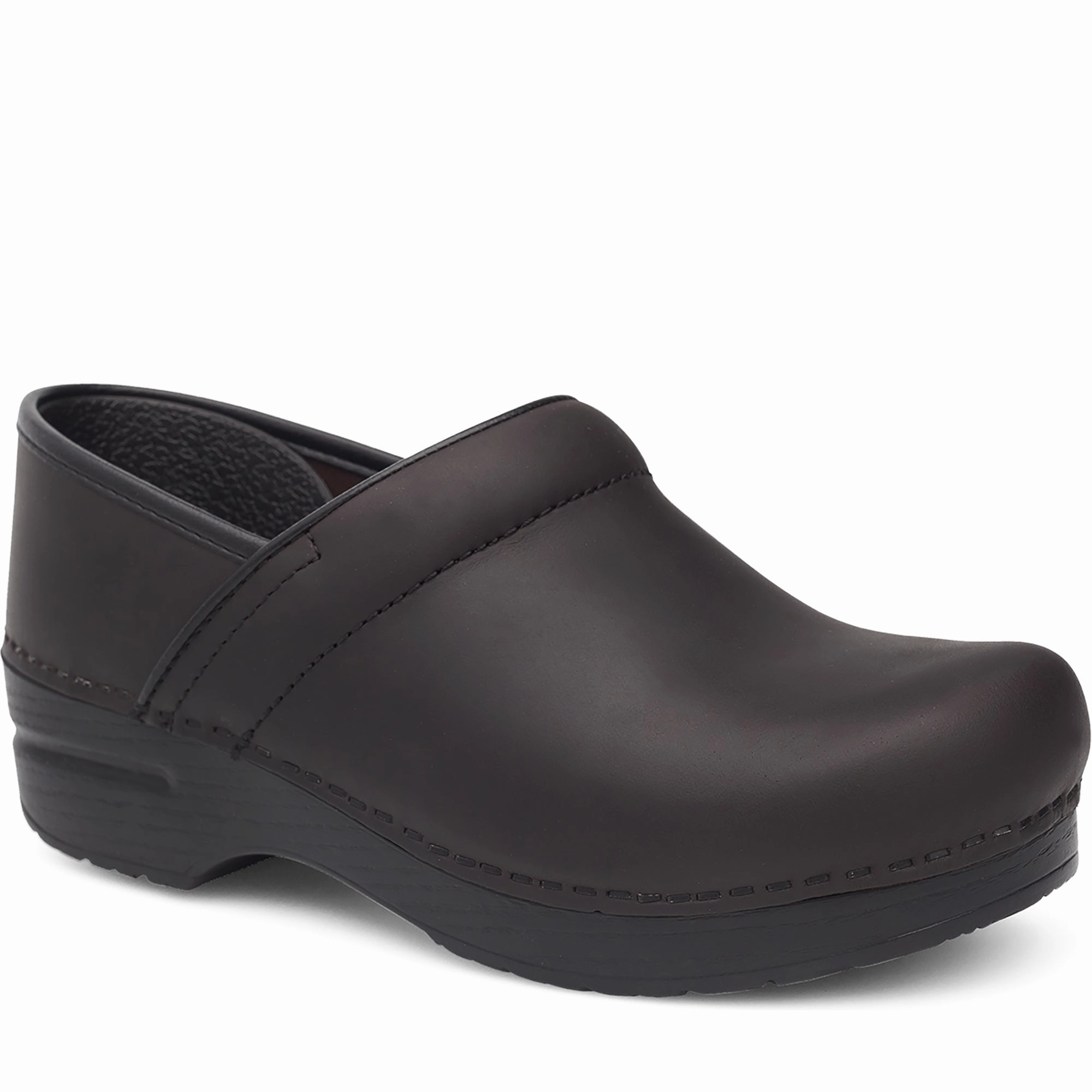 Quarter Turn Men's Professional Men Footwear in Antique Brown Oiled. Sku: M206780202